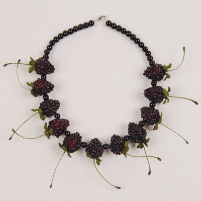 Necklace blackberry shine