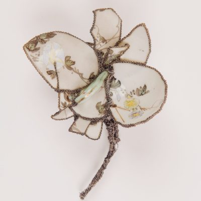 Brooch, To mend my broken Heart, Large Flower