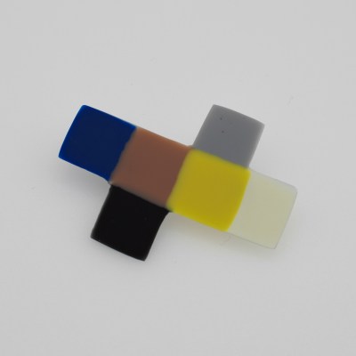 Brooch, No title (PIXELS series)