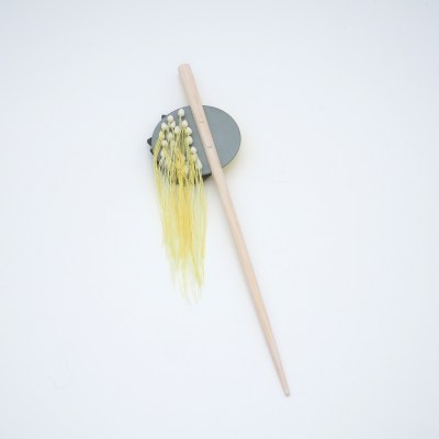 Hair pin, Sangtræet