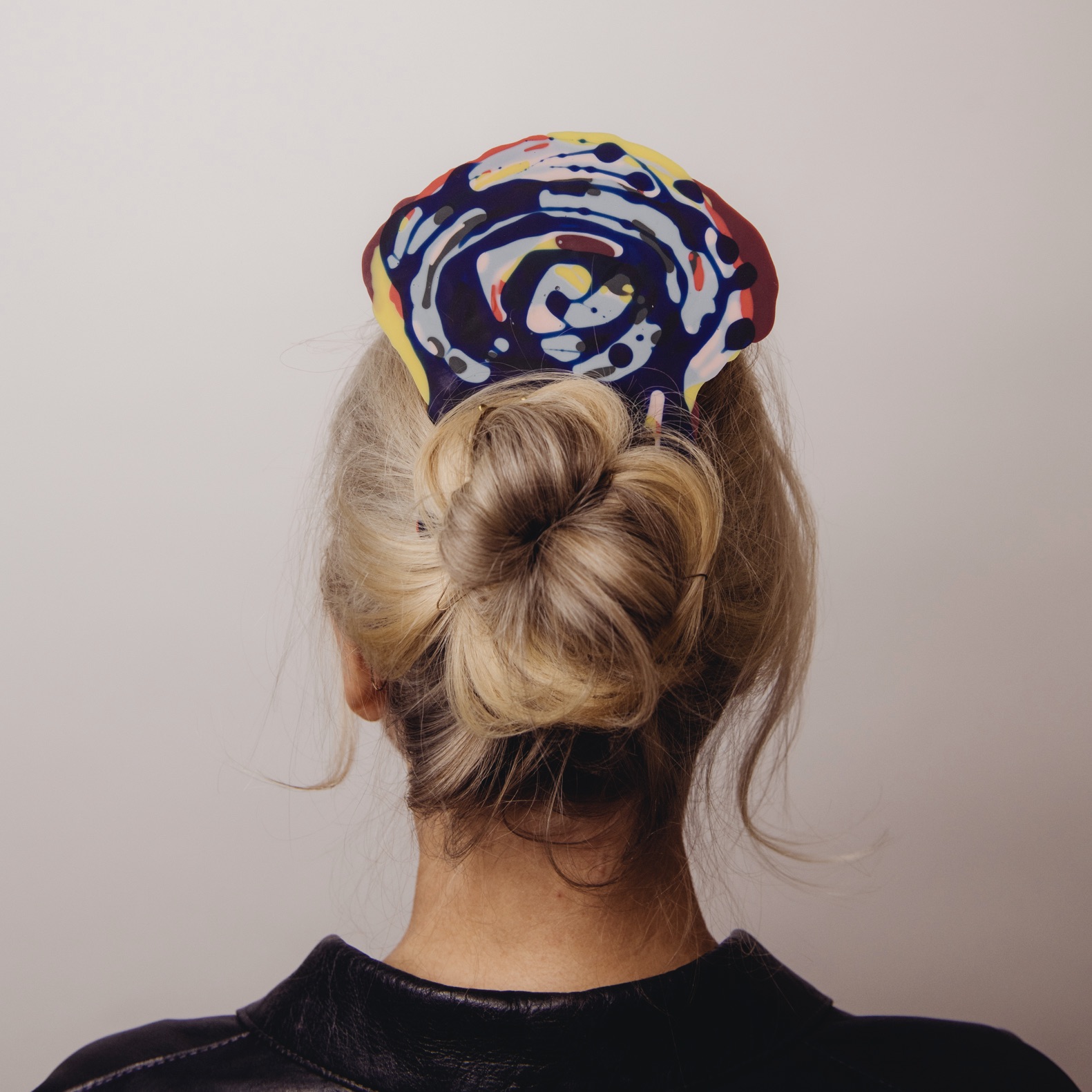 HAIR OBJECT #1, WHIRL COMB #1