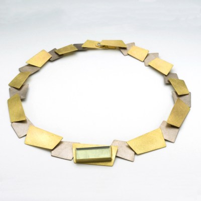 ARTICULATED NECKLACE