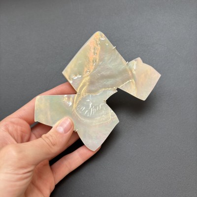 Brooch, Profile 1